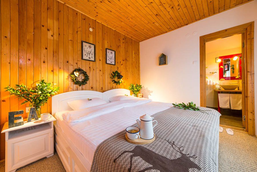 Hadar Chalet Hotell Buzău Exteriör bild